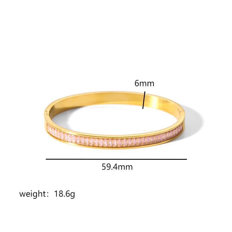 Star studded Trend Bangle