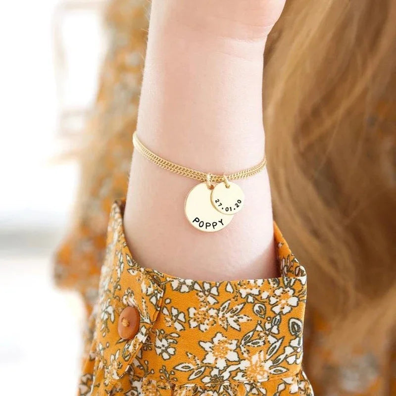 Connection bracelet