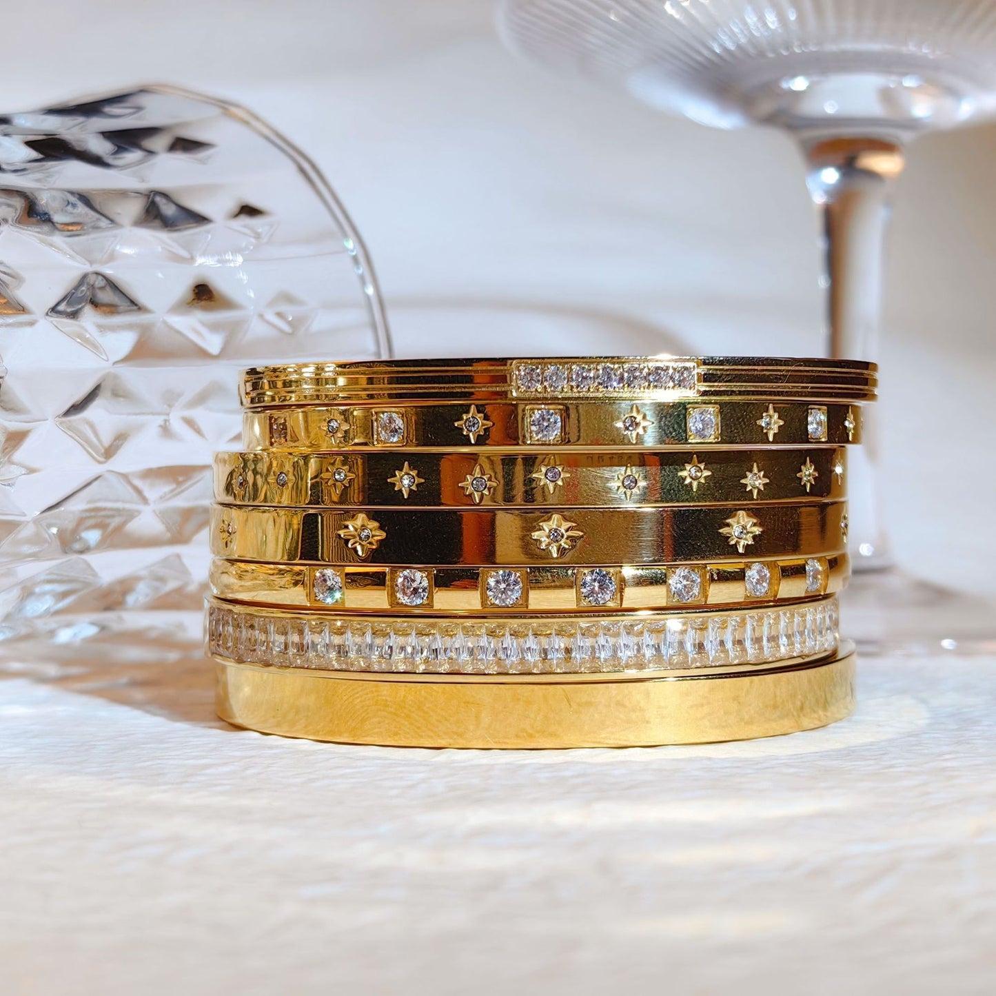 Star studded Trend Bangle